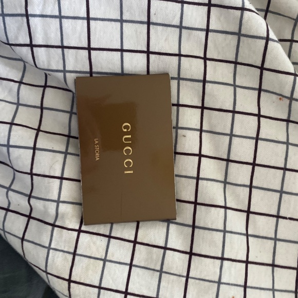Gucci handbag, authentic, comes with Gucci authenticity card.. Perfect condition - Picture 4 of 9